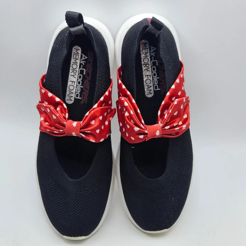 Skechers Kids Black Red Heart‎ Bow Air Cooled Memory Foam Slip On Shoes Size 3